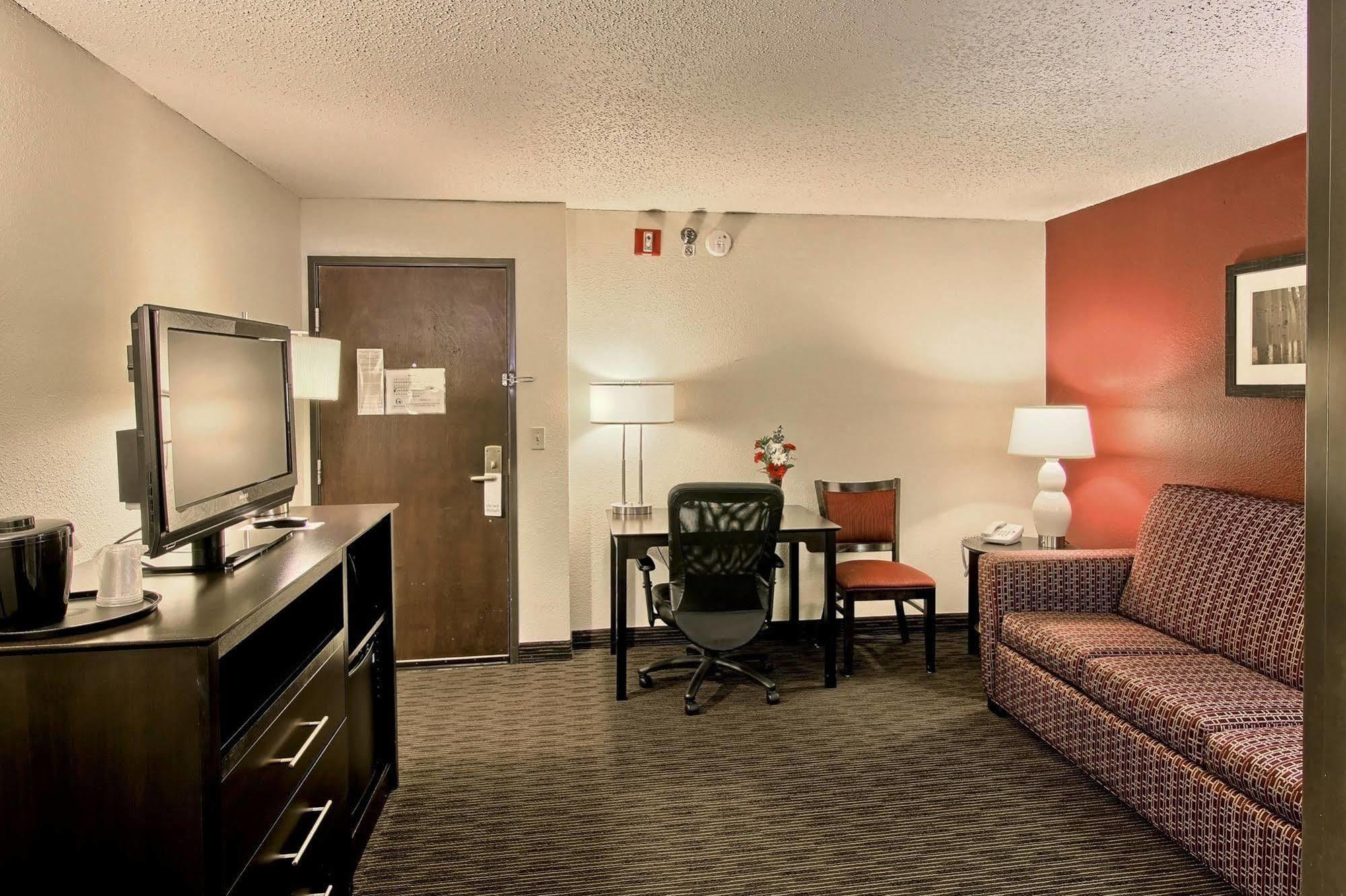 Blossom Hotel & Suites Traverse City Exterior foto